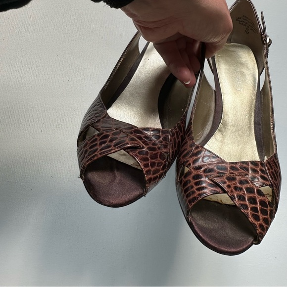 Nine West Leather Open Toe Heels - Picture 2 of 10